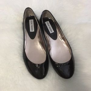 Steve Madden Flats!!
